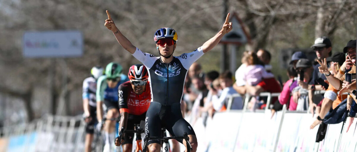 Giro d'Italia 2025: A luta pela Maglia Rosa se aproxima, conheça os principais favoritos e a lista de largada provisória 3 girodociclismo.com.br giro ditalia 2025 a luta pela maglia rosa se aproxima conheca os principais favoritos e a lista de largada provisoria image 10