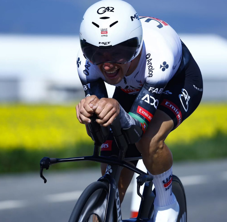 girodociclismo.com.br joao almeida concede entrevista analisa vitoria e atualiza programa farei o tour de romandie e o tour de suisse buscando a vitoria joao almeida crono itzulia ii