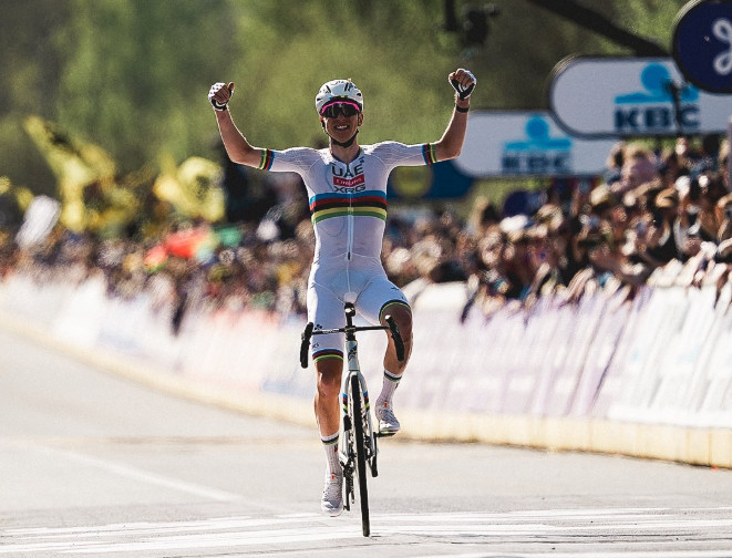 girodociclismo.com.br lenda do ciclismo reage fortemente as acusacoes contra tadej pogacar por que sao sempre os franceses assista o video image 5