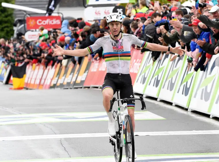 Tom Pidcock admite mudança de estratégia para a Liège-Bastogne-Liège "estamos lidando com o próximo Eddy Merckx", assista o vídeo 3 girodociclismo.com.br tom pidcock admite mudanca de estrategia para a liege bastogne liege estamos lidando com o proximo eddy merckx assista o video image 2