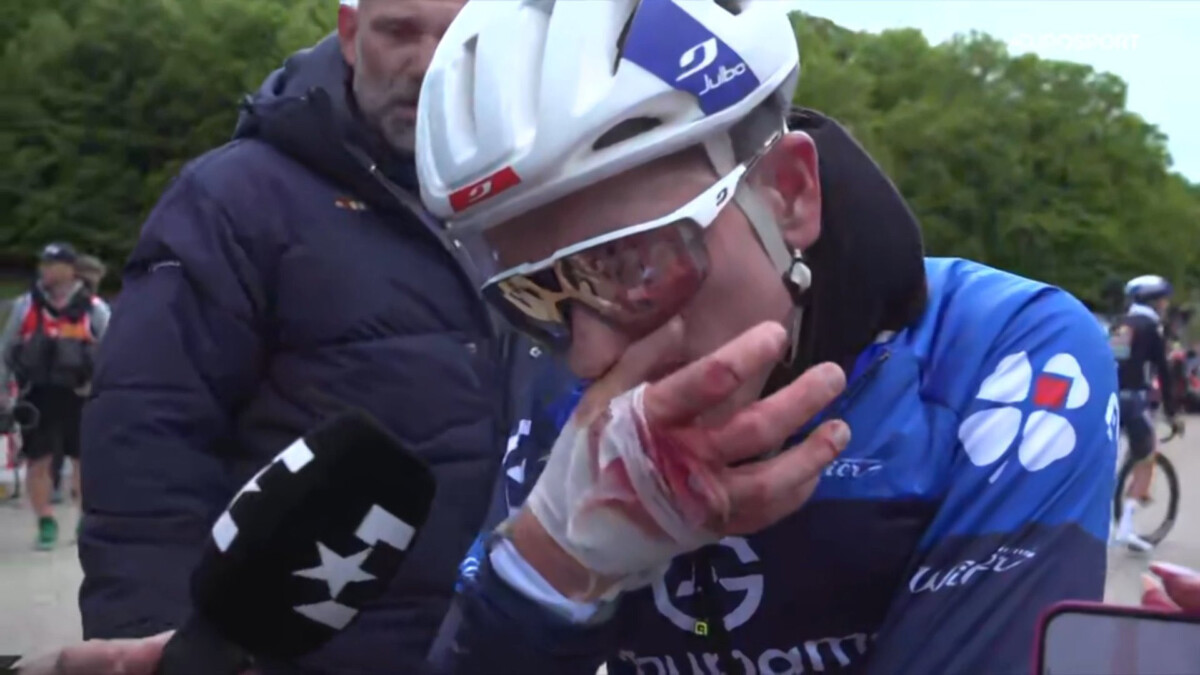 Capitão da Groupama FDJ sofre novo revés no Giro d'Italia, diretor fala e abandono não está descartado 1 girodociclismo.com.br capitao da groupama fdj sofre novo reves no giro ditalia abandono nao esta descartado image 2