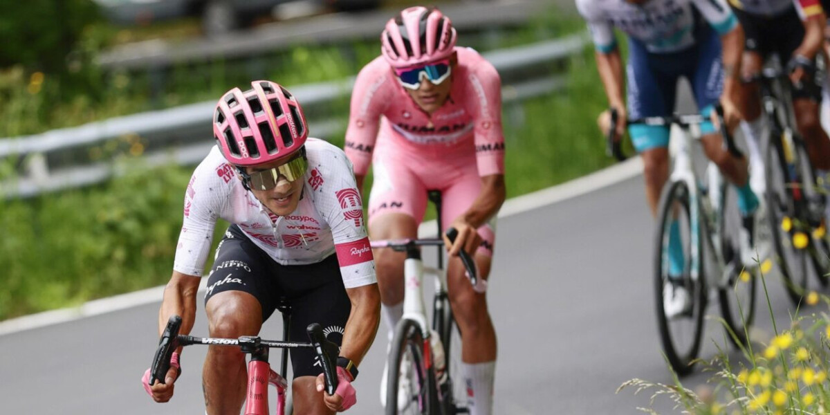 Colle delle Finestre, conheça o monstro que decidirá o Giro d'Italia "tão alto que embaixo desanima, em cima o medo da altura se instala" 1 girodociclismo.com.br colle delle finestre conheca o monstro que decidira o giro ditalia tao alto que embaixo desanima em cima o medo da altura se instala image 13