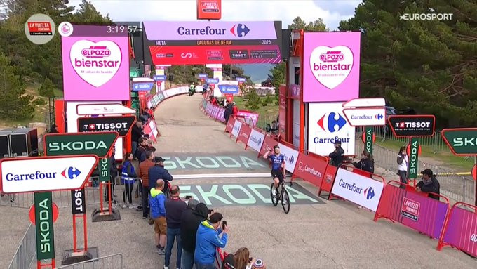 Demi Vollering vence a 5ª etapa da Vuelta Femenina e assume liderança, confira os resultados e a chegada 6 girodociclismo.com.br demi vollering vence a 5a etapa da vuelta femenina e assume lideranca confira os resultados e a chegada image 10