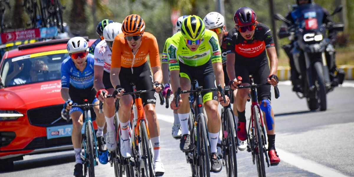 Elia Viviani conquista 90ª vitória, italiano bate sprint na 7ª etapa do Tour da Turquia; confira os resultados e a chegada 1 girodociclismo.com.br elia viviane vence pela 90a vez italiano bate sprint na 7a etapa do tour da turquia confira os resultados e a chegada image 5