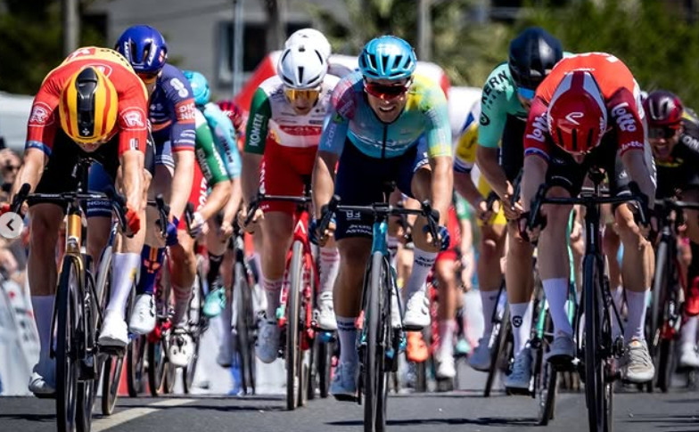 Elia Viviani conquista 90ª vitória, italiano bate sprint na 7ª etapa do Tour da Turquia; confira os resultados e a chegada 3 girodociclismo.com.br elia viviane vence pela 90a vez italiano bate sprint na 7a etapa do tour da turquia confira os resultados e a chegada image 6