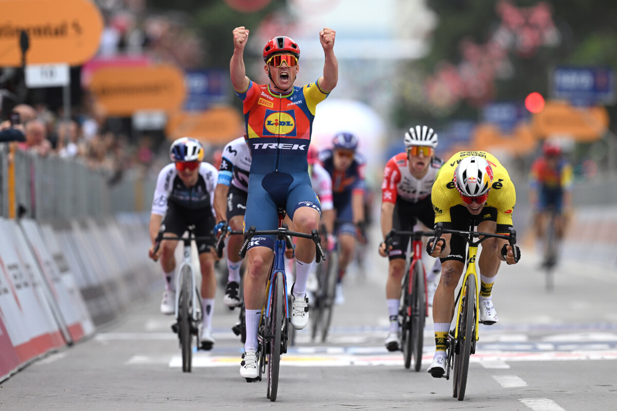 Giro d'Italia 2025: Classificação Geral após a 1ª etapa, Mads Pedersen é o 1º Maglia Rosa; confira as classificações completas 1 girodociclismo.com.br giro ditalia 2025 classificacao geral apos a 1a etapa mads pedersen e o 1o maglia rosa confira as classificacoes completas image 22