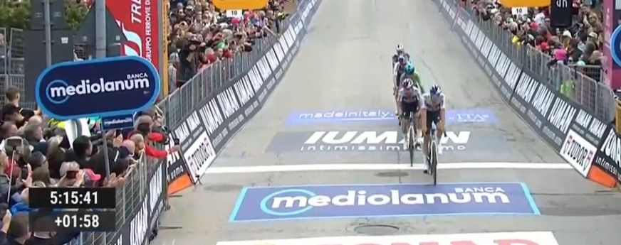 Giro d'Italia: Carlos Verona vence 15ª etapa, Primoz Roglic sofre forte revés; confira os resultados e a chegada 11 girodociclismo.com.br giro ditalia carlos verona vence 15a etapa primoz roglic sofre forte reves confira os resultados e a chegada image 2