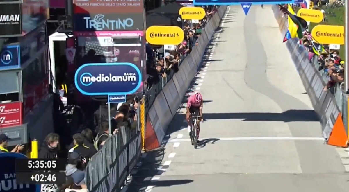 girodociclismo.com.br giro ditalia christian scaroni vence 16a etapa isaac del toro quebra e perde tempo confira os resultados e a chegada image 16