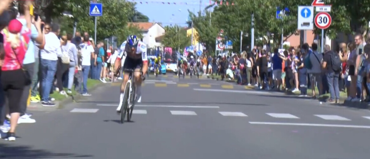 Giro d'Italia: Nico Denz vence a 18 ª etapa após voo solo, Isaac del Toro mantém a Maglia Rosa; confira os resultados e a chegada 6 girodociclismo.com.br giro ditalia confira os resultados e a chegada image 142