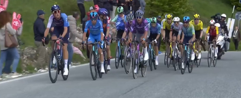 Giro d'Italia: Luke Plapp vence 8ª etapa e Diego Ulissi assume a Maglia Rosa, confira os resultados e a chegada 4 girodociclismo.com.br giro ditalia confira os resultados e a chegada image 53