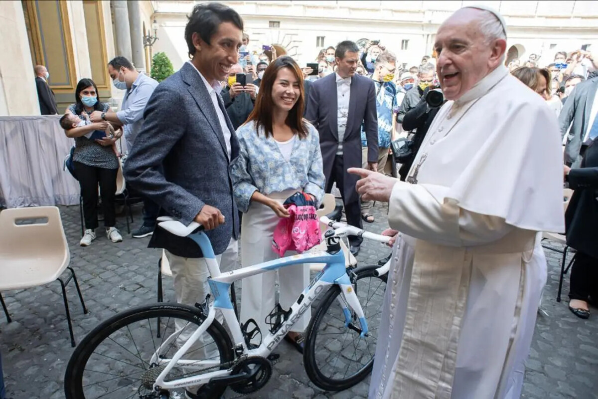 Giro d'Itália confirma a presença do Papa Leão XIV durante passagem inédita pelo Vaticano 1 girodociclismo.com.br giro ditalia confirma a presenca do papa leao xiv durante passagem inedita pelo vaticano image