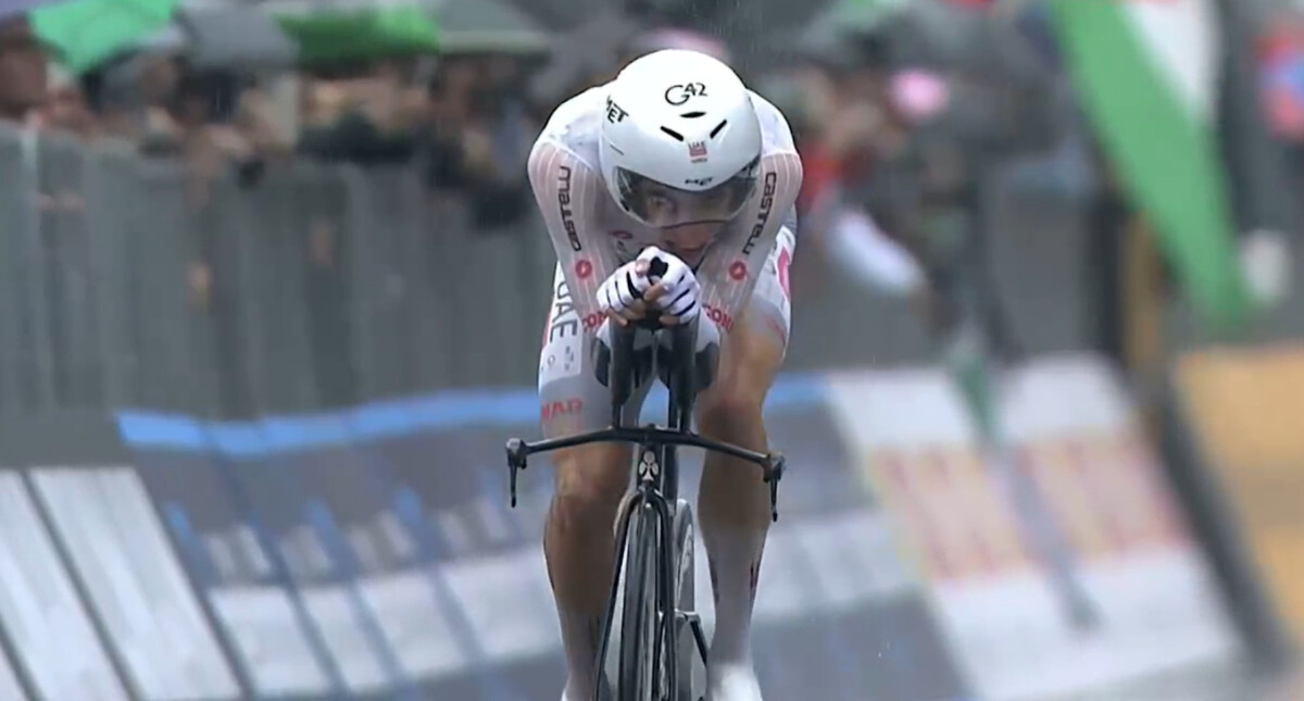 Giro d'Italia: Daan Hoole vence contrarrelógio e Isaac del Toro mantém a Maglia Rosa sob chuva; confira os resultados e a chegada 6 girodociclismo.com.br giro ditalia daan hoole vence contrarrelogio confira os resultados e a chegada image 36
