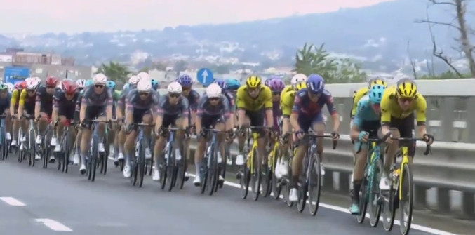 girodociclismo.com.br giro ditalia kaden groves vence 6a etapa marcada por grande queda confira os resultados e a chegada image 19