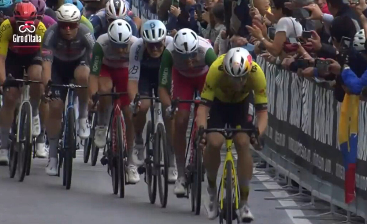 girodociclismo.com.br giro ditalia kaden groves vence 6a etapa marcada por grande queda confira os resultados e a chegada image 21