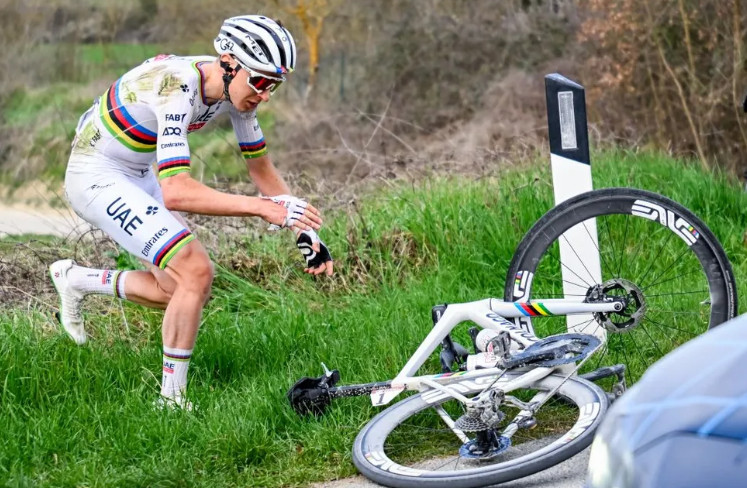 Giro d'Italia: Prévia da 9ª etapa, "Mini Strade Bianche" promete ação para a Classificação Geral 4 girodociclismo.com.br giro ditalia previa da 8a etapa mini strade bianche promete acao para a classificacao geral image 4