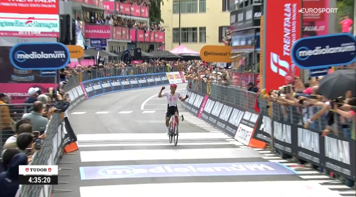 Giro d'Italia: Resultados da 11ª etapa, Richard Carapaz vence em ataque solo, Isaac del Toro 2º; assista a chegada 8 girodociclismo.com.br giro ditalia resultados da 11a etapa richard carapaz vence em ataque solo isaac del toro 2o assista a chegada image 9