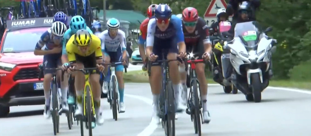 Giro d'Italia: Carlos Verona vence 15ª etapa, Primoz Roglic sofre forte revés; confira os resultados e a chegada 5 girodociclismo.com.br giro ditalia resultados da 15a etapa image 11