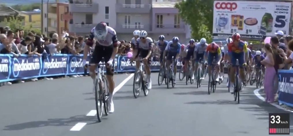 Giro d'Italia: Resultados da 5ª etapa, Mads Pedersen segue imbatível e vence no pulo, confira os resultados e a chegada 4 girodociclismo.com.br giro ditalia resultados da 5a etapa image 16