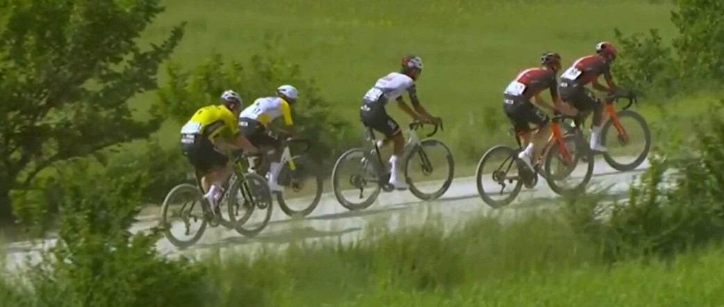 Giro d'Italia: Wout van Aert vence 9ª etapa épica, Isaac del Toro é Maglia Rosa; confira os resultados e a chegada 6 girodociclismo.com.br giro ditalia vence 9a etapa e assume a maglia rosa confira os resultados e a chegada image 14