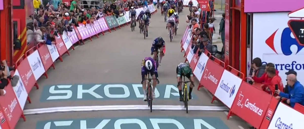 Mariane Vos vence a 6ª etapa da Vuelta a España, holandesa triunfa "no pulo", confira os resultados e a chegada 4 girodociclismo.com.br mariane vos vence a 6a etapa da vuelta a espana holandesa vence no pulo confira os resultados e a chegada image 24