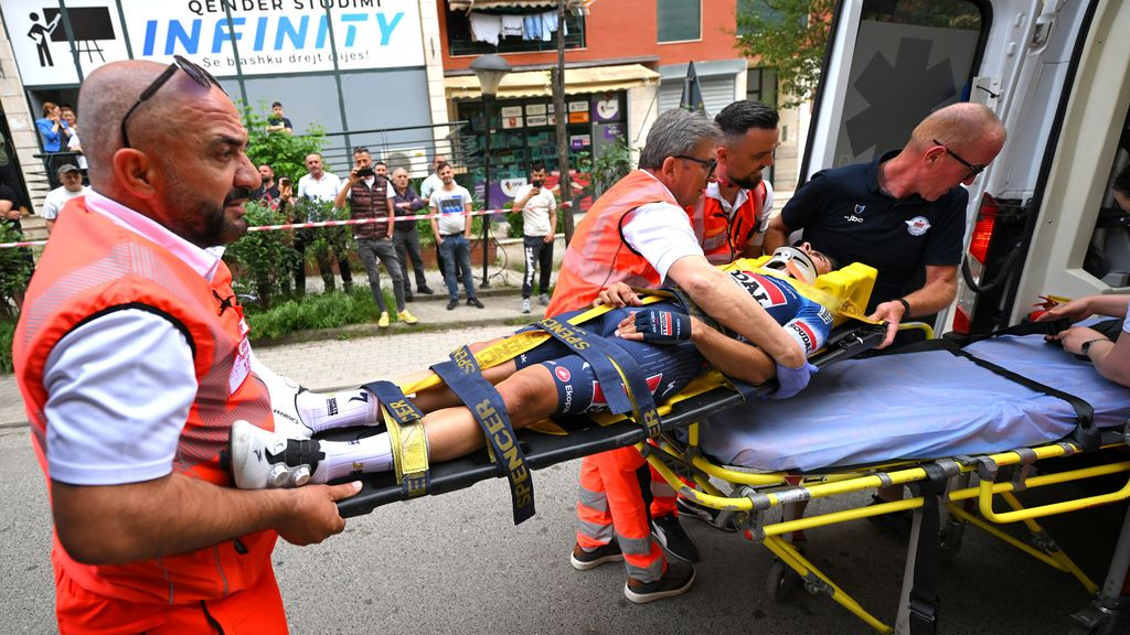 Médico da Soudal Quick-Step atualiza sobre grave lesão de Mikel Landa "acho que ele não estará no Tour de France" 3 girodociclismo.com.br medico da soudal quick step atualiza sobre grave lesao de mikel landa acho que ele nao estara no tour de france image 6