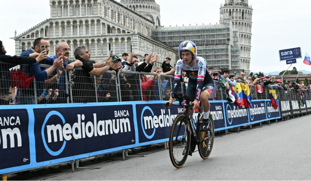 Primoz Roglic analisa a queda e o desempenho no contrarrelógio em Pisa "não tenho escolha, precisamos continuar" 1 girodociclismo.com.br primoz roglic fala sobre a queda e o desempenho no contrarrelogio em pisa nao tenho escolha precisamos continuar image 1