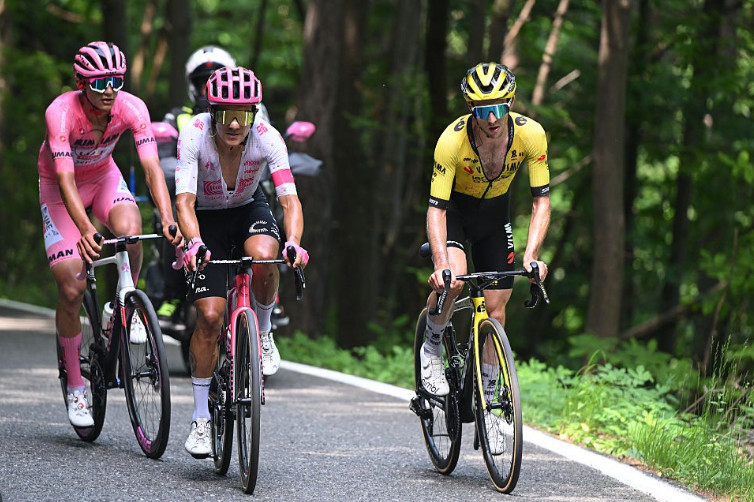 Richard Carapaz critica Isaac del Toro "ele não soube correr, no fim perdeu o Giro d'Italia", assista a entrevista 2 girodociclismo.com.br richard carapaz critica isaac del toro ele nao soube correr no fim perdeu o giro ditalia image