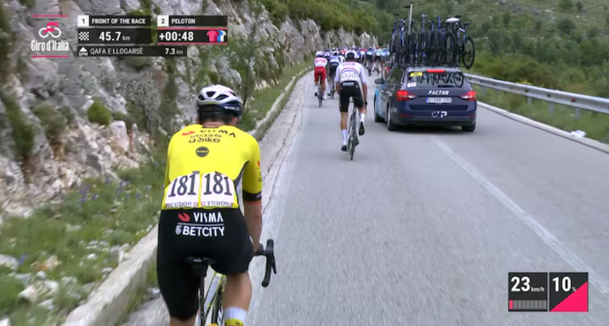 Wou van Aert fala sofre fraco desempenho na 3ª etapa do Giro "mudei de ideia e escolhi sobreviver hoje" 1 girodociclismo.com.br van aert encara dificuldades e adota postura cautelosa no giro image