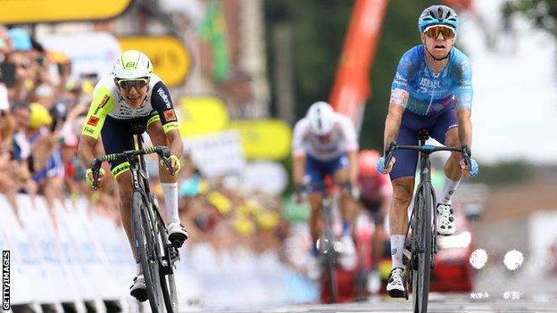 Vencedor de etapa do Tour anuncia aposentadoria, ciclista está no Giro d'Italia "todas as coisa boas chegam ao fim" 1 girodociclismo.com.br vencedor de etapa do tour anuncia aposentadoria ciclista esta no giro ditalia todas as coisa boas chegam ao fim image 2