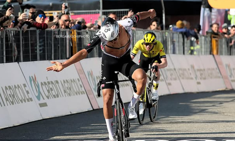 Visma-Lease a Bike anuncia a renovação de contrato do campeão da Settimana Coppi e Bartali 2 girodociclismo.com.br visma lease a bike anuncia a renovacao de contrato do campeao da settimana coppi e bartali image