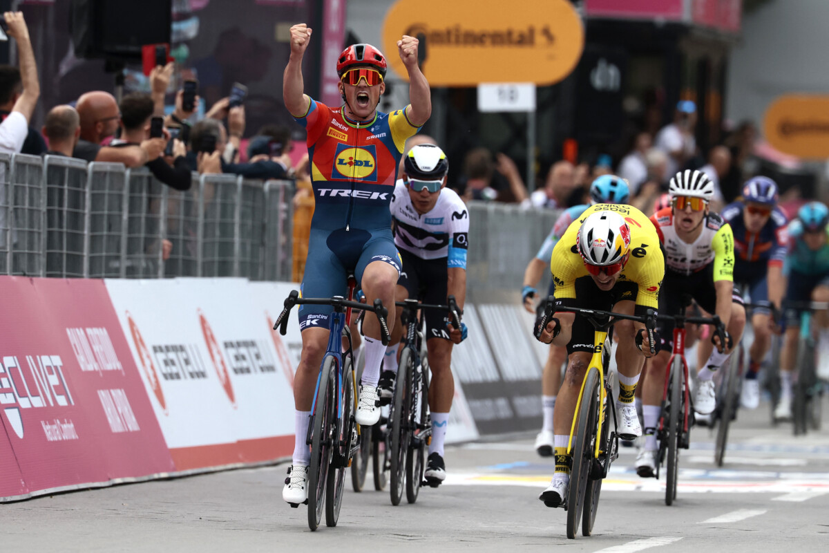 Wou van Aert fala sofre fraco desempenho na 3ª etapa do Giro "mudei de ideia e escolhi sobreviver hoje" 2 girodociclismo.com.br wou van aert da detalhes sofre fraco desempenho na 3a etapa do giro dudei de ideia e escolhi sobreviver hoje image