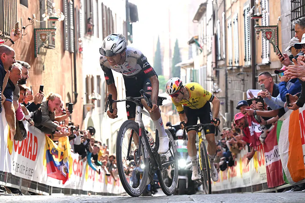 Wout van Aert bate recorde em icônica subida da Strade Bianche, belga superou marca de Mathieu Van der Poel em Siena 1 girodociclismo.com.br wout van aert bate recorde em iconica subida da strade bianche belga superou marca de mathieu van der poel em siena image 6