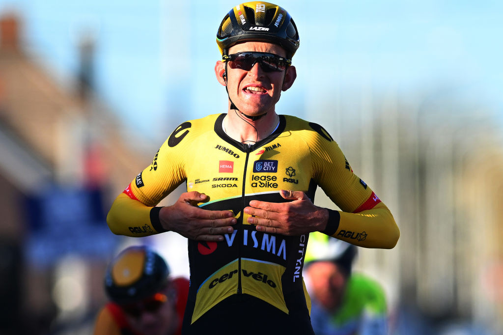 Wout van Aert perde um dos seus principais gregários, Visma-Lease a Bike busca substituto na Alpecin-Deceuninck 2 girodociclismo.com.br wout van aert perde um dos seus principais gregarios visma lease a bike ja tem acerto com substituto image 8