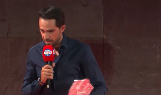 Alberto Contador sai em defesa de Juan Ayuso após celebrar vitória espanhola; "esquecemos que ele havia caído, e isso é cruel" 1 girodociclismo.com.br alberto contador sai em defesa de juan ayuso apos celebrar vitoria espanhola esquecemos que ele havia caido e isso e cruel image