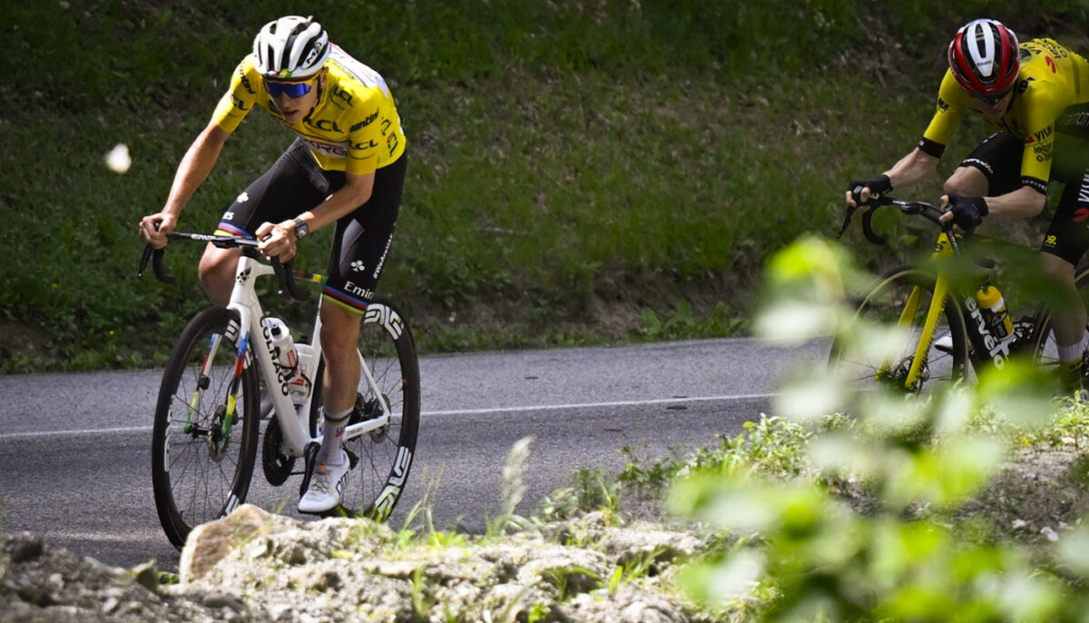 Domínio de Tadej Pogacar frustra treinador de equipe rival antes do Tour de France “você vê seus ciclistas superando recordes pessoais, mas não é suficiente" 3 girodociclismo.com.br dominio esmagador de tadej pogacar frustra treinador de equipe rival voce ve seus ciclistas superando recordes pessoais mas nao e suficiente image 4