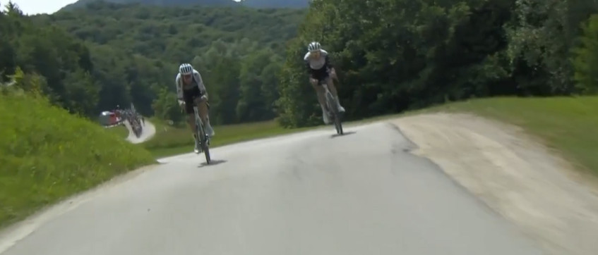 Rui Oliveira vence a 2ª etapa do Tour da Eslovênia, mas é rebaixado pelo júri; confira os resultados e a chegada 5 girodociclismo.com.br image image 66