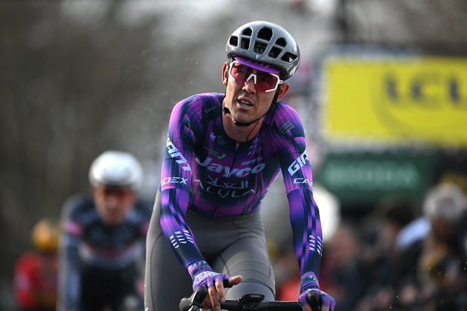Jayco AlUla apresenta equipe para o Tour de France com 2 líderes definidos; confira o anúncio oficial 1 girodociclismo.com.br jayco alula apresenta equipe para o tour de france com equipe versatil e 2 lideres definidos confira o anuncio oficial image