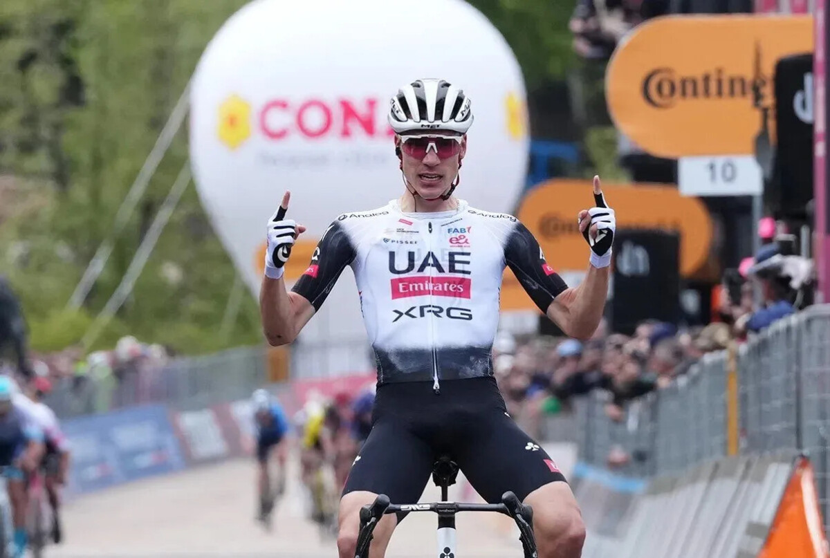 Juan Ayuso fora da Vuelta e com foco no Mundial, espanhol tem programa de corridas revelado; confira o calendário completo 2 girodociclismo.com.br juan ayuso fora da vuelta e com foco no mundial espanhol tem programa revelado confira o calendario completo image 2