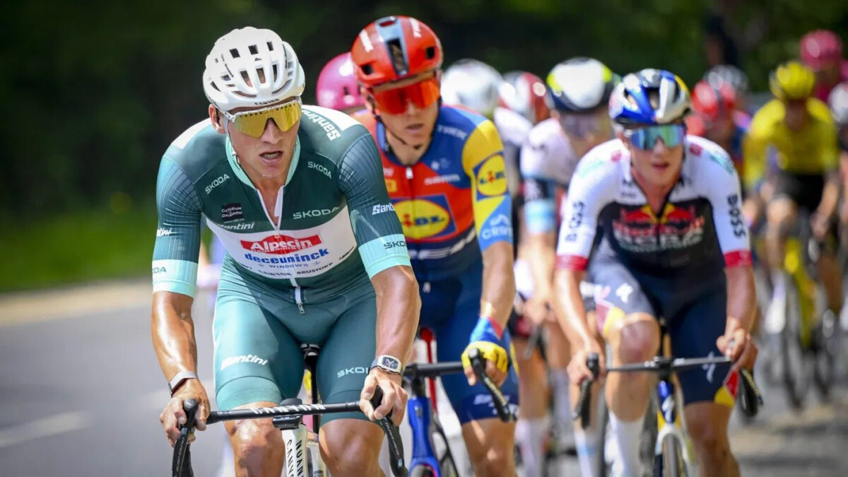 Mathieu Van der Poel surpreso com "um dos dias mais difíceis de todos os tempos" no Critérium du Dauphiné; assista a entrevista 3 girodociclismo.com.br mathieu van der poel descreve a 3a etapa do criterium du dauphine tive um dos dias mais dificeis de todos os tempos image 5