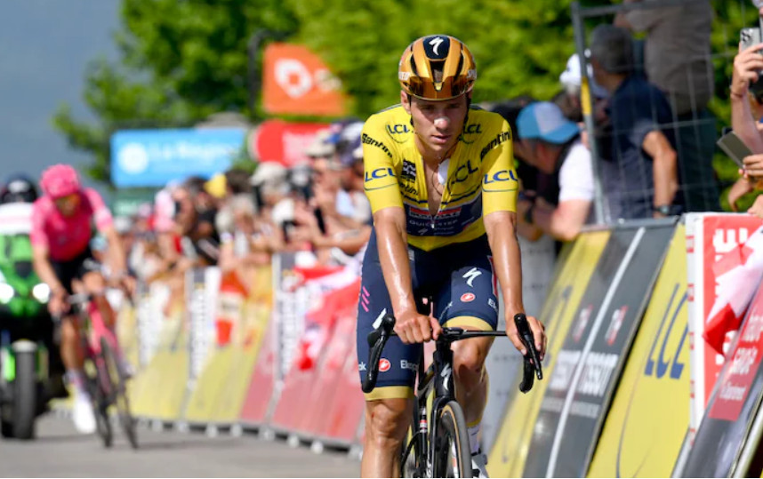 Remco Evenepoel analisa revés no Critérium du Dauphiné "Pogacar mostrou mais uma vez que é o melhor ciclista do mundo" 4 girodociclismo.com.br remco evenepoel analisa reves no criterium du dauphine pogacar mostrou mais uma vez que e o melhor ciclista do mundo image 6