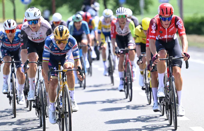 Gregário de Tadej Pogacar bate Remco Evenepoel e vence Campeonato Belga de Estrada; confira os resultados e achegada 3 girodociclismo.com.br tim wellens vence campeonato belga de ciclismo com ataque decisivo a 41km da meta image 10