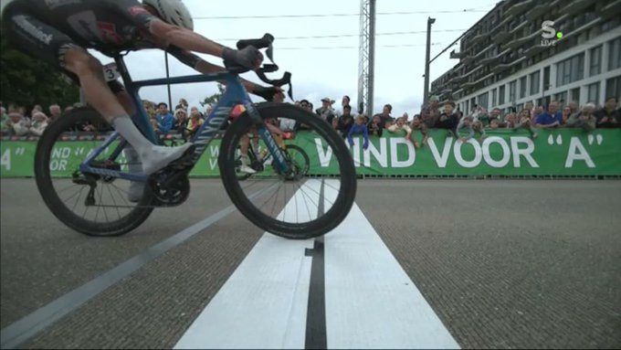 Timo Kielich vence a acidentada Antwerp Port Epic; confira os resultados e a chegada 6 girodociclismo.com.br timo kielich vence a acidentada antwerp port epic confira os resultados e a chegada image 4