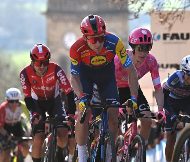 Tour de Suisse: onde assistir ao vivo João Almeida e António Morgado; confira o start list com a numeração dos ciclistas 2 girodociclismo.com.br tour de suisse onde assistir ao vivo joao almeida e antonio morgado confira o start list com a numeracao dos ciclistas image