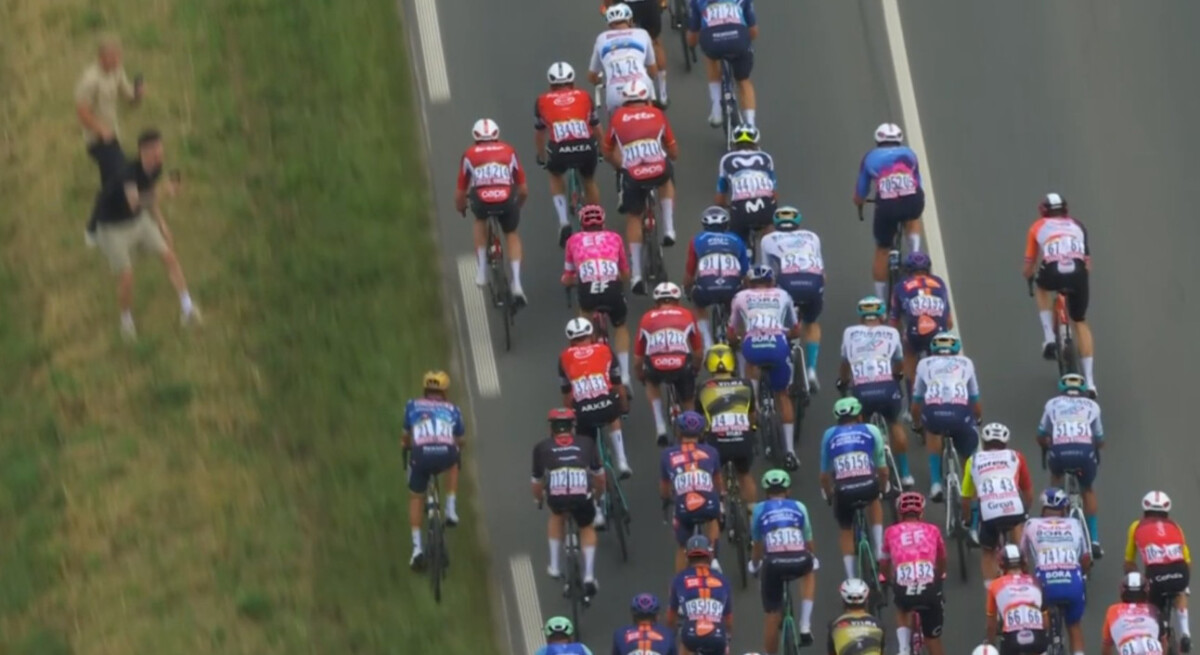 girodociclismo.com.br apos fracasso na abertura do tour remco evenepoel lamenta diretor da soudal faz fortes criticas nao viemos aqui para isso image 2