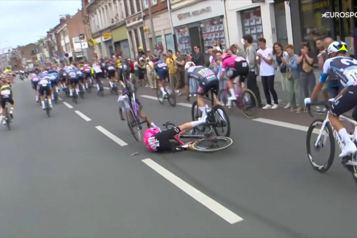 girodociclismo.com.br ef education perde seu principal sprinter no tour de france campeao alemao tambem abandona a competicao image
