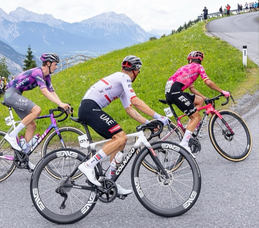 UAE Emirates domina e Isaac Del Toro conquista 3ª vitória consecutiva no Tour da Áustria, confira os resultados e a chegada 4 girodociclismo.com.br isaac del toro brilha na etapa rainha e conquista terceira vitoria consecutiva no tour da austria image 13