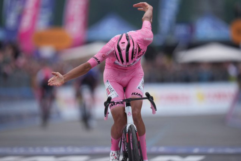 girodociclismo.com.br isaac del toro liderara forte uae emirates na vuelta a burgos portugues rui oliveira confirmado na equipe image