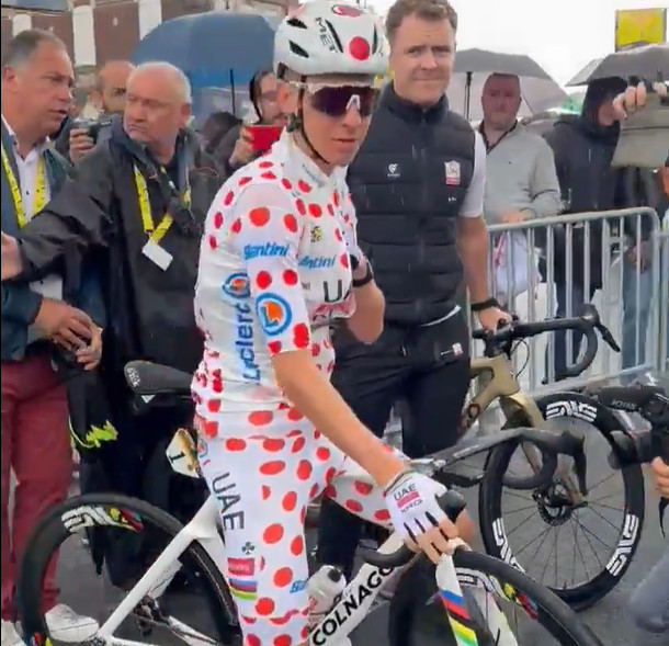 girodociclismo.com.br johan bruyneel analisa inicio do tour de france a visma parece um pouco mais forte e organizada do que a uae assista o video image 2