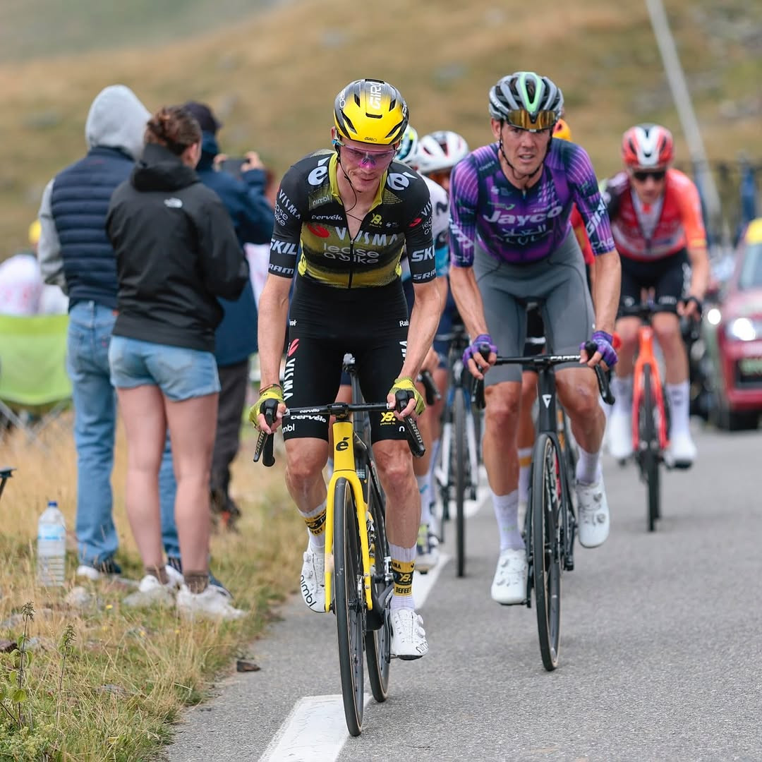 Jonas Vingegaard descreve a batalha com Tadej Pogacar no Tour de France "uma das etapas mais difíceis que já fiz", assista a entrevista 3 girodociclismo.com.br jonas vingegaard descreve a batalha com tadej pogacar no tour de france uma das etapas mais dificeis que ja fiz assista a entrevista image 6