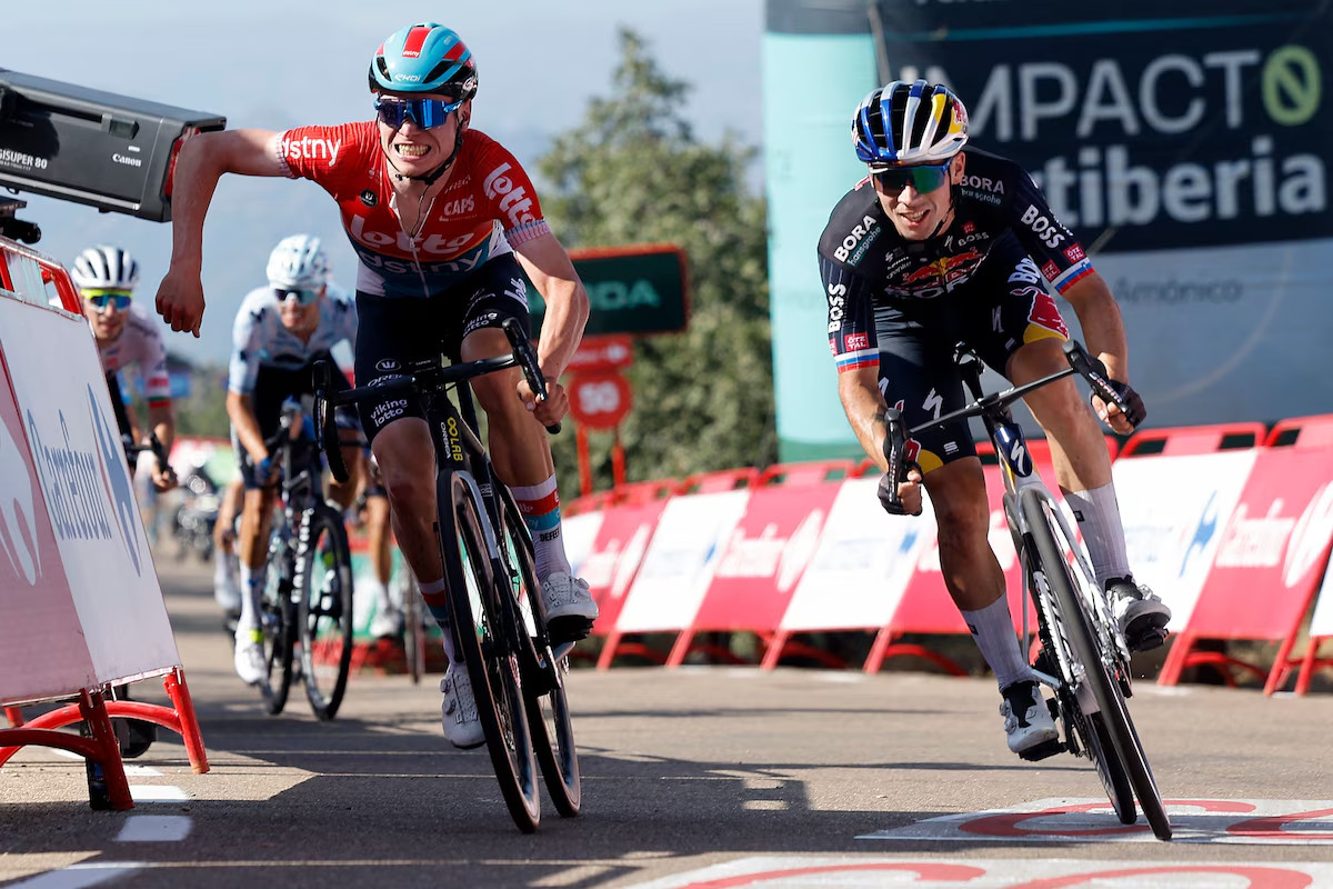 girodociclismo.com.br jovem prodigio da lotto lamenta a estreia no tour de france apos queda voce vai para a altitude para ganhar 5 cai e perde 10 image 13